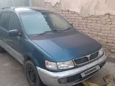 Mitsubishi Chariot, 1997