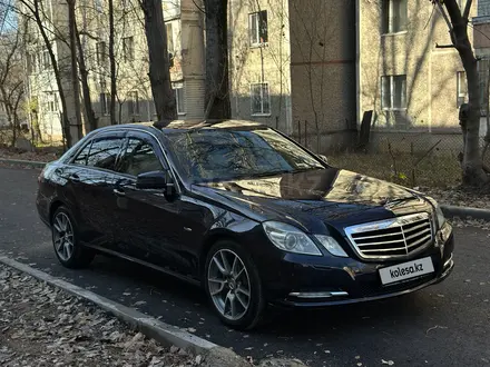 Mercedes-Benz E 200 2011 года за 8 500 000 тг. в Алматы – фото 3