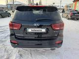 Kia Sorento 2018 года за 14 100 000 тг. в Астана – фото 3