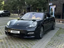 Porsche Panamera, 2010