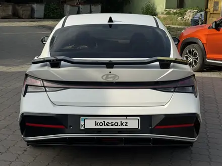 Hyundai Elantra 2023 года за 7 700 000 тг. в Алматы – фото 4
