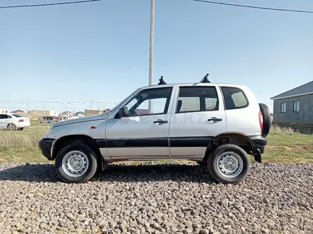 Chevrolet Niva 2008 года за 2 000 000 тг. в Актобе – фото 3