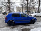 Volkswagen Golf 2000 года за 2 500 000 тг. в Тараз – фото 4