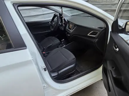 Hyundai Accent 2021 года за 7 500 000 тг. в Алматы – фото 9