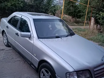 Mercedes-Benz C 180 1997 года за 1 900 000 тг. в Алматы – фото 11