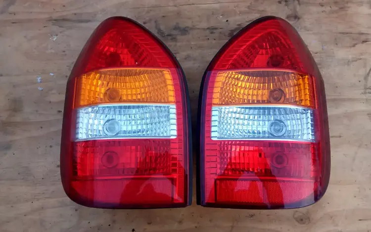 Зафира Zafira фонарь за 25 000 тг. в Алматы