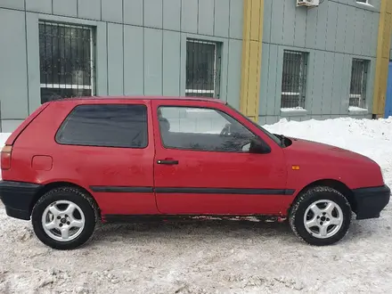 Volkswagen Golf 1993 года за 1 150 000 тг. в Астана – фото 4