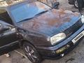 Volkswagen Golf 1996 года за 1 350 000 тг. в Алматы – фото 2