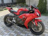 Honda  CBR 1000 RR/RA Fireblade 2008 года за 3 500 000 тг. в Алматы