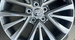 TOYOTA CAMRY 55 диски с резиной R17 за 400 000 тг. в Алматы – фото 4