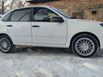 ВАЗ (Lada) Granta 2190 2023 года за 6 350 000 тг. в Алматы – фото 4