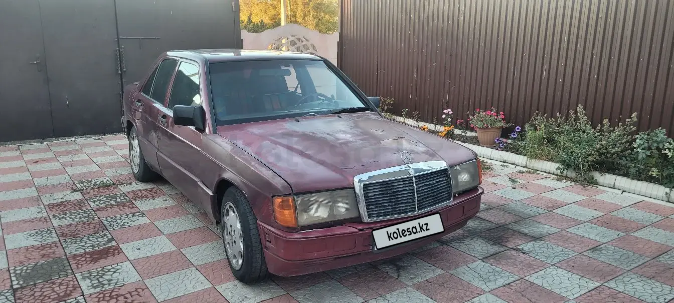 Mercedes-Benz 190, 1991