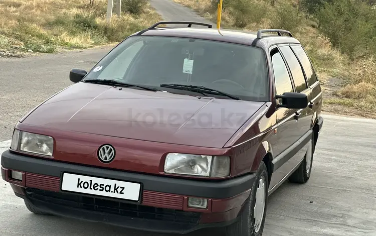 Volkswagen Passat 1993 годаfor2 150 000 тг. в Шымкент