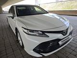 Toyota Camry 2019 года за 12 900 000 тг. в Астана – фото 3