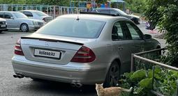 Mercedes-Benz E 320 2004 годаүшін4 600 000 тг. в Астана