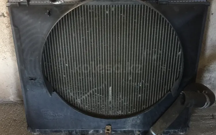 Радиатор с диффузором 4D56 дизель, оригинальный за 10 500 тг. в Астана