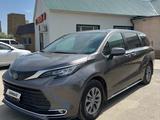 Toyota Sienna 2022 года за 17 000 000 тг. в Караганда