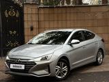 Hyundai Elantra 2019 годаүшін7 000 000 тг. в Караганда – фото 2