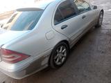 Mercedes-Benz C 200 2005 года за 3 850 000 тг. в Астана