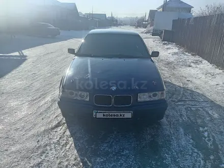 BMW 318 1993 года за 1 100 000 тг. в Семей – фото 3