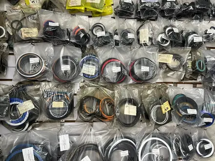 Рем комплект на Автокран Ивановец Галичанин 14-16-25 тн за 12 500 тг. в Алматы