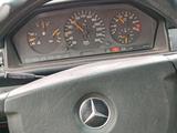 Mercedes-Benz E 260 1992 года за 1 400 000 тг. в Алматы – фото 4