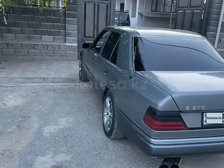 Mercedes-Benz E 300 1991 года за 1 700 000 тг. в Жаркент – фото 5