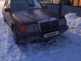 Mercedes-Benz E 260 1991 года за 550 000 тг. в Астана