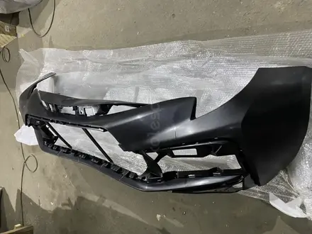 Бампер на Toyota Corolla за 30 000 тг. в Алматы
