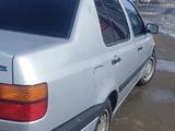 Volkswagen Vento 1992 годаүшін1 800 000 тг. в Уральск – фото 2