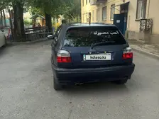 Volkswagen Golf, 1993