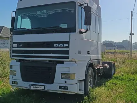 DAF  95XF 1998 года за 8 000 000 тг. в Алматы