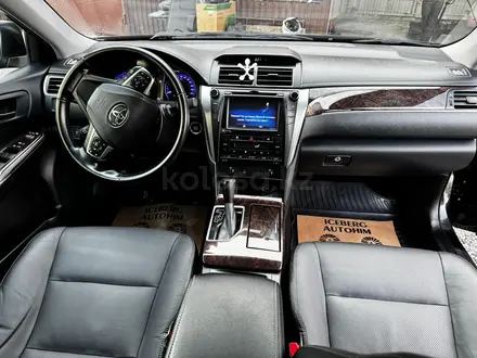 Toyota Camry 2017 года за 12 400 000 тг. в Алматы – фото 15