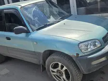 Toyota RAV4, 1995