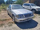 Mercedes-Benz C 280 1996 года за 900 000 тг. в Талдыкорган – фото 2