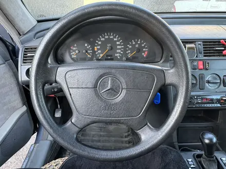 Mercedes-Benz C 220 1993 года за 870 000 тг. в Павлодар – фото 17