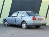 Mercedes-Benz C 220 1993 года за 870 000 тг. в Павлодар – фото 4