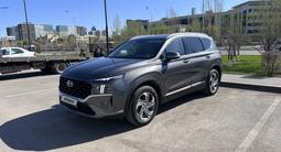 Hyundai Santa Fe 2023 года за 14 800 000 тг. в Астана – фото 2