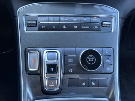 Hyundai Santa Fe 2023 года за 14 800 000 тг. в Астана – фото 22