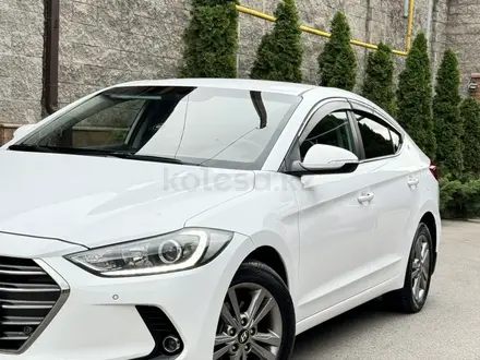 Hyundai Elantra 2018 года за 8 500 000 тг. в Алматы – фото 2