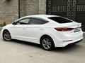 Hyundai Elantra 2018 годаfor8 500 000 тг. в Алматы – фото 5