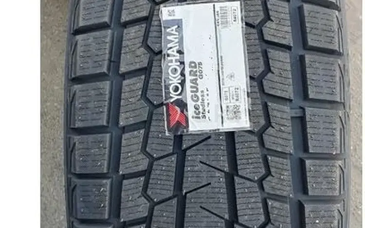 Шины Yokohama 235/55R18 Ice Guard G075 за 80 000 тг. в Алматы