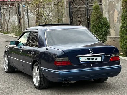 Mercedes-Benz E 280 1995 года за 3 400 000 тг. в Алматы – фото 8