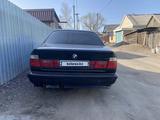 BMW 520 1995 года за 2 100 000 тг. в Караганда – фото 2