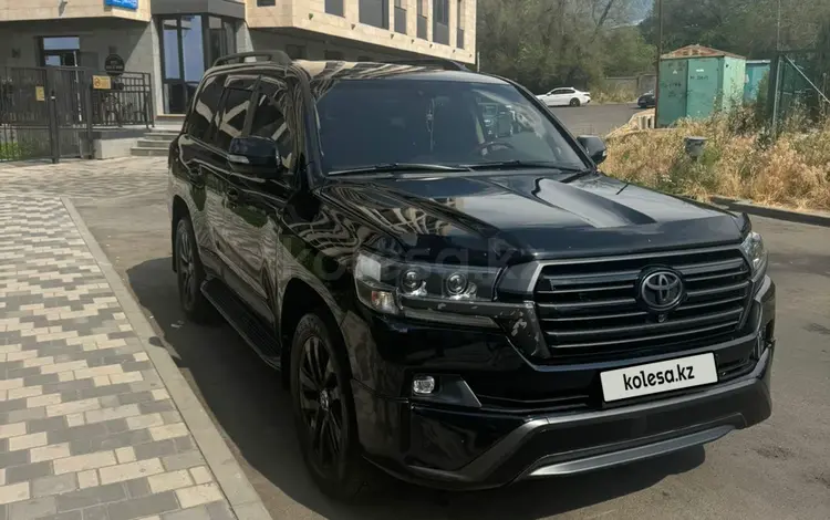 Toyota Land Cruiser 2013 года за 18 000 000 тг. в Астана