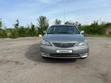 Toyota Camry 2004 годаүшін5 445 813 тг. в Алматы – фото 2