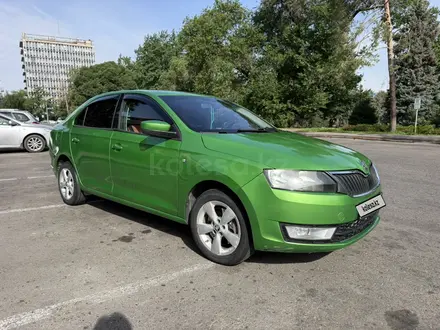 Skoda Rapid 2013 года за 3 200 000 тг. в Алматы – фото 2