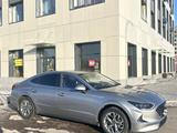 Hyundai Sonata 2021 годаүшін11 550 000 тг. в Астана – фото 3