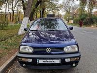 Volkswagen Golf 1993 годаүшін2 100 000 тг. в Шымкент