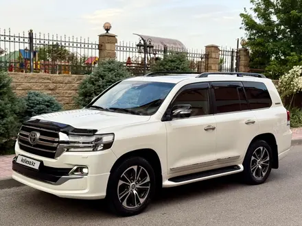 Toyota Land Cruiser 2020 года за 37 500 000 тг. в Шымкент